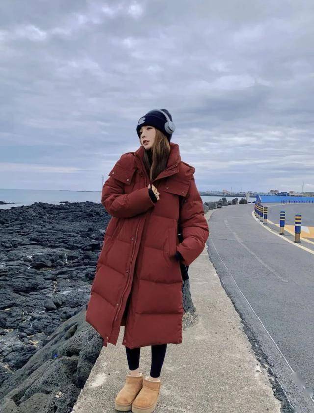 绒服穿搭指南——时尚爆棚马德里竞技携手K8红色羽